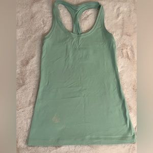 Turquoise lululemon tank